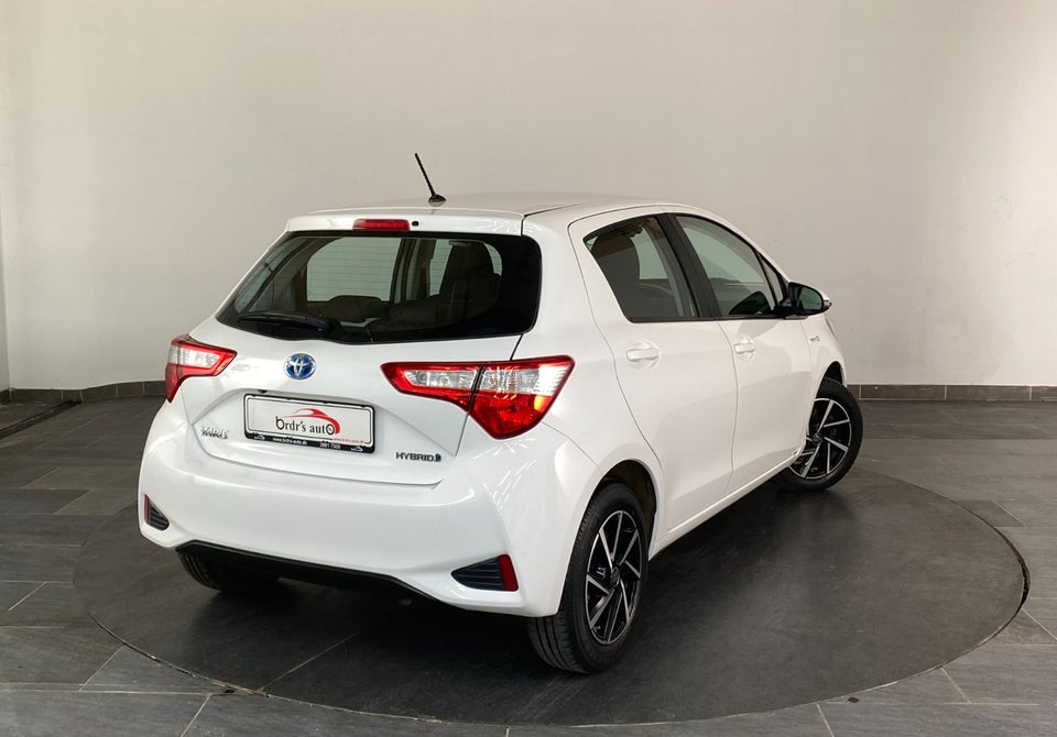 Toyota Yaris 1,5 Hybrid H2 e-CVT 5d