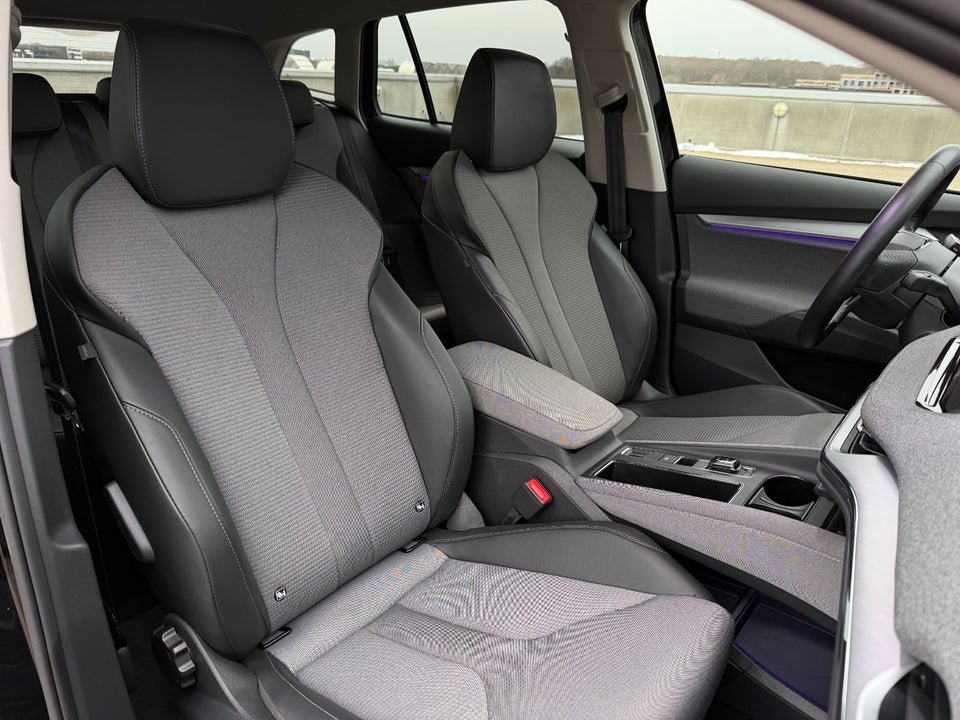 Skoda Enyaq 50 iV 5d