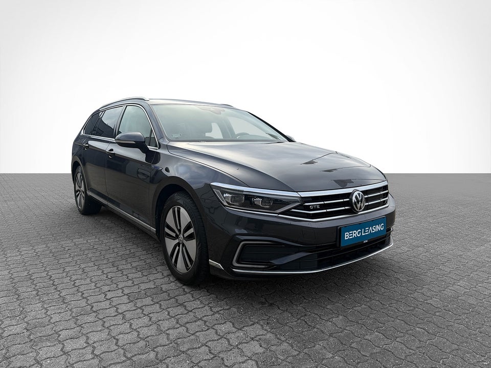 VW Passat 1,4 GTE DSG 4d