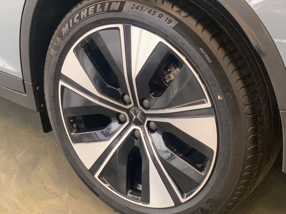 Polestar 2 Long Range 5d