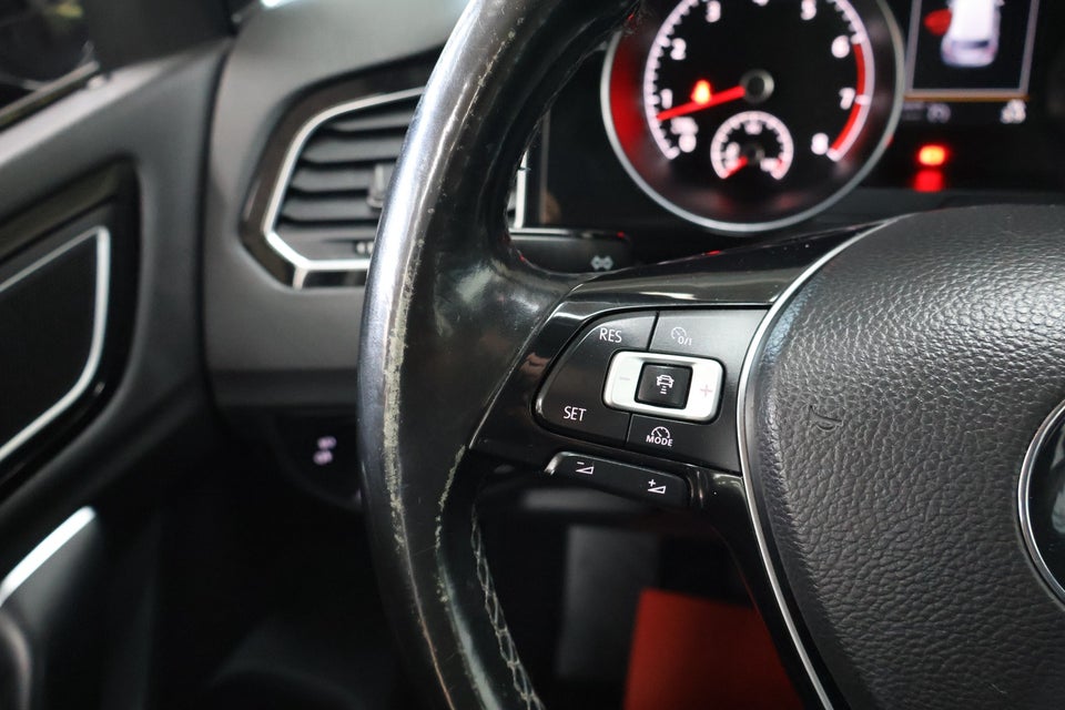 VW Golf Sportsvan 1,4 TSi 150 Highline BMT 5d