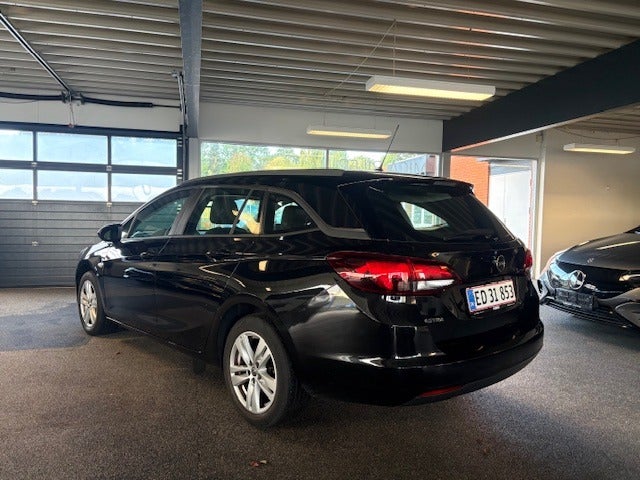 Opel Astra 1,2 T 110 Enjoy Sports Tourer 5d