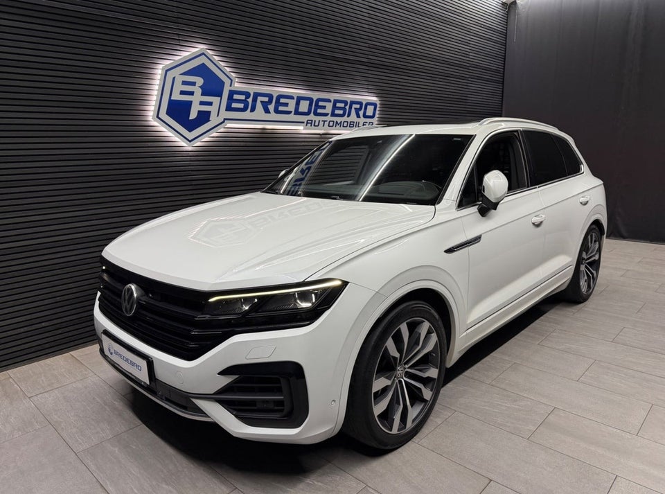 VW Touareg 3,0 TSi 340 R-line aut. 4Motion 5d