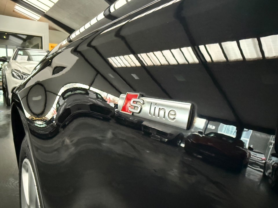 Audi A4 2,0 TDi 190 S-line Avant Multitr. 5d