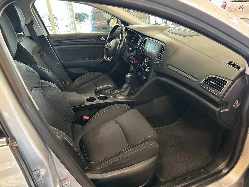 Renault Megane IV 1,5 dCi 110 Zen Sport Tourer 5d