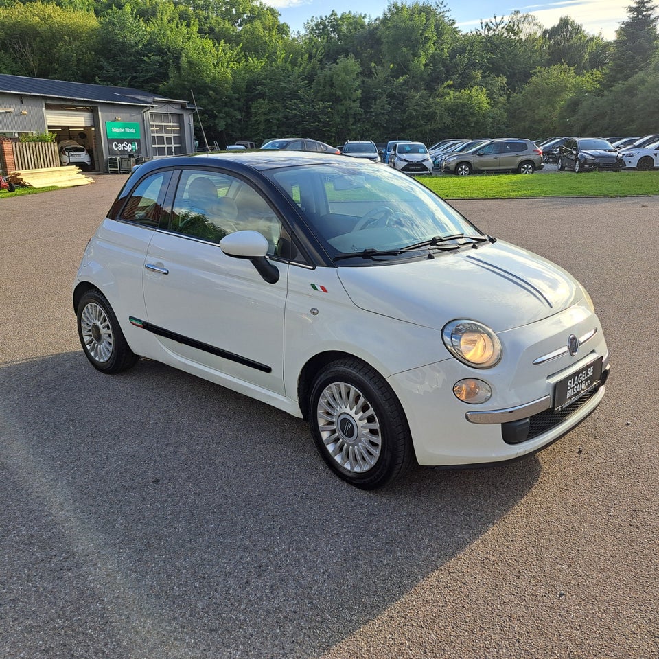 Fiat 500 1,3 MJT 75 Lounge 3d