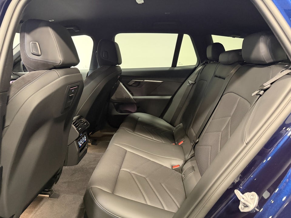 BMW i5 eDrive40 Touring Fully Charged 5d