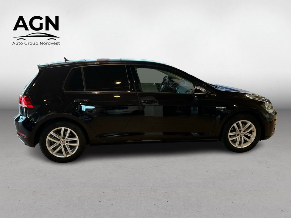 VW Golf VII 1,5 TSi 130 Comfortline DSG 5d