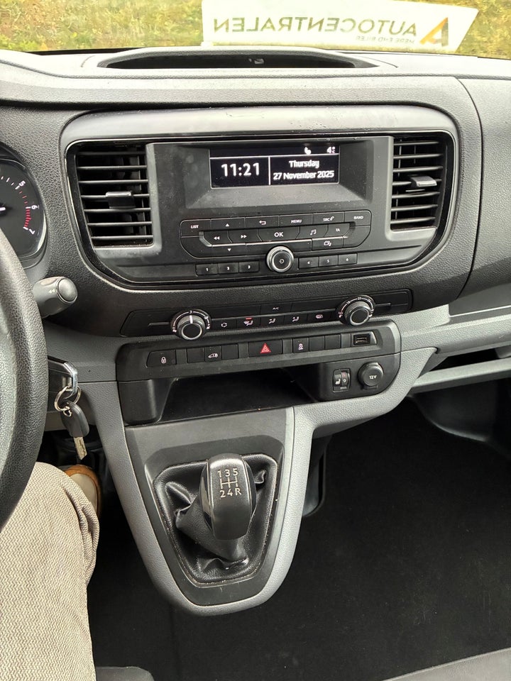 Toyota ProAce 1,6 D 95 Compact Base 5d