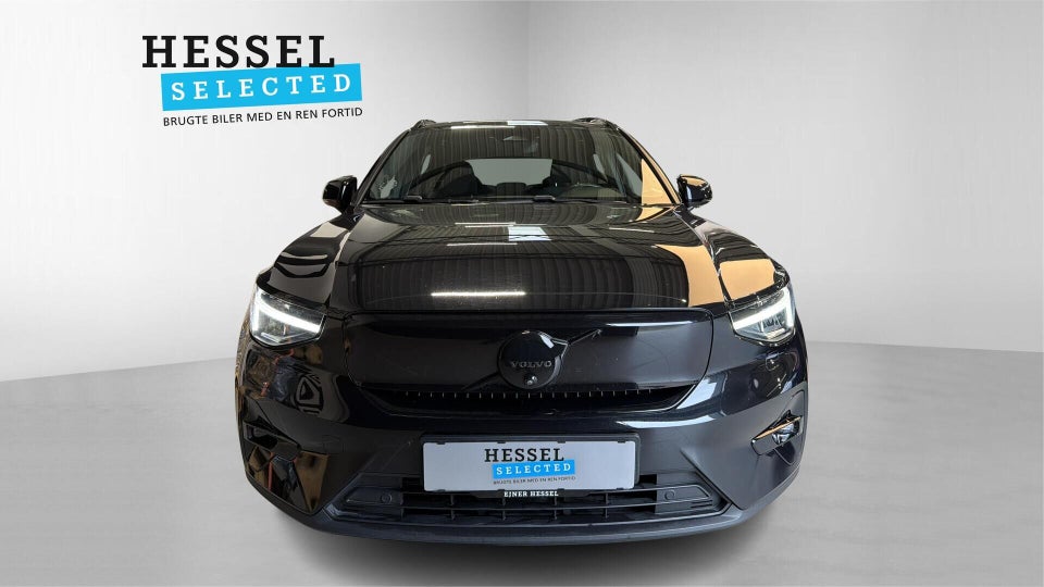 Volvo EX40 Extended Range Black Edition 5d