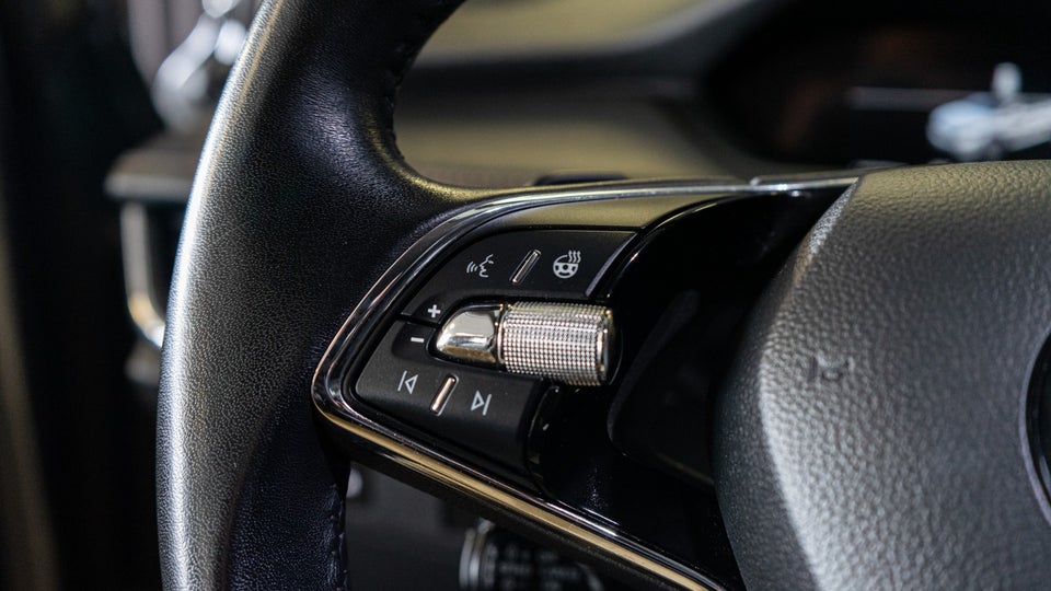 Skoda Enyaq 80x iV Suite 5d