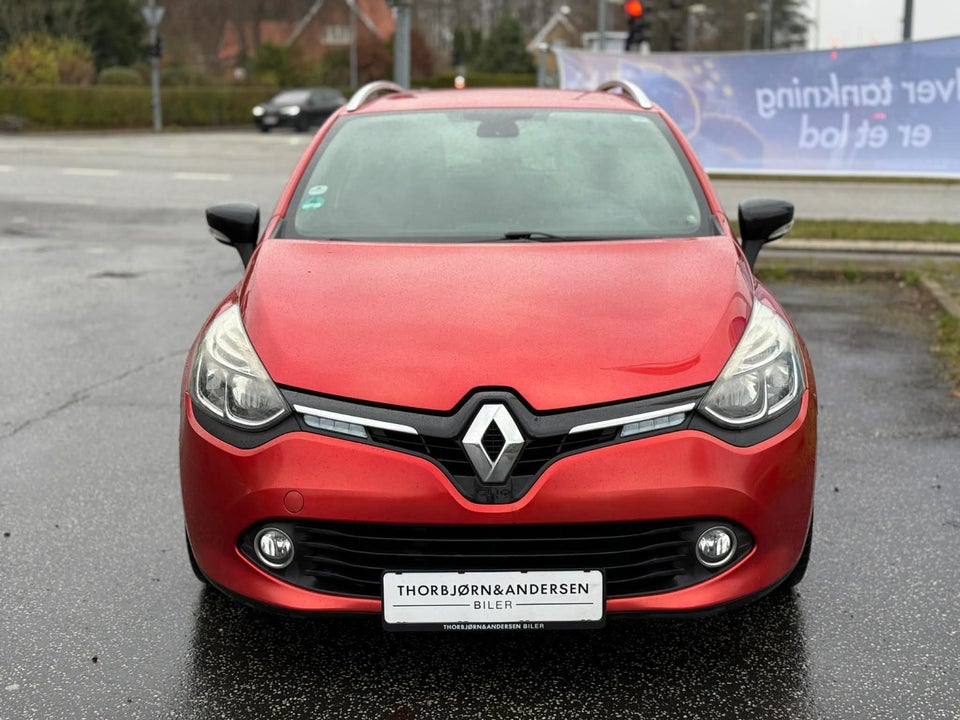 Renault Clio IV 0,9 TCe 90 Expression Sport Tourer 5d