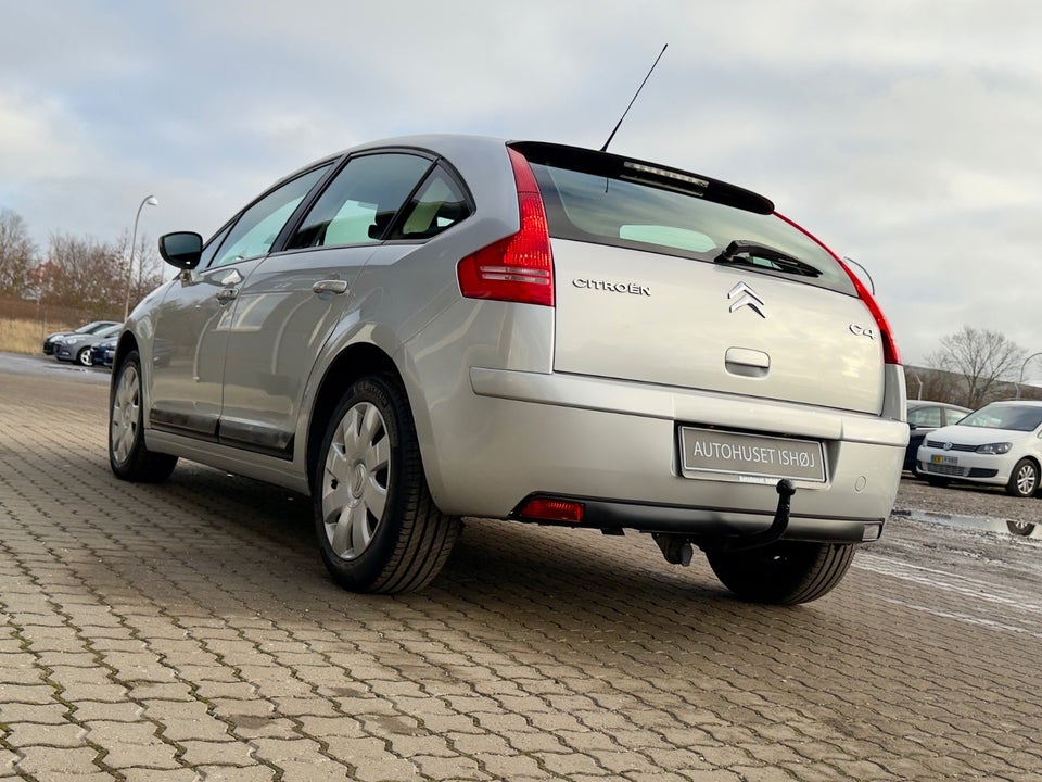 Citroën C4 1,6 HDi 110 VTR Pack 5d