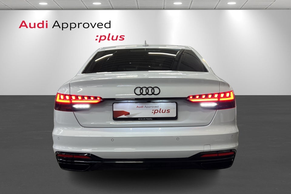 Audi A4 40 TFSi Advanced S-tr. 4d