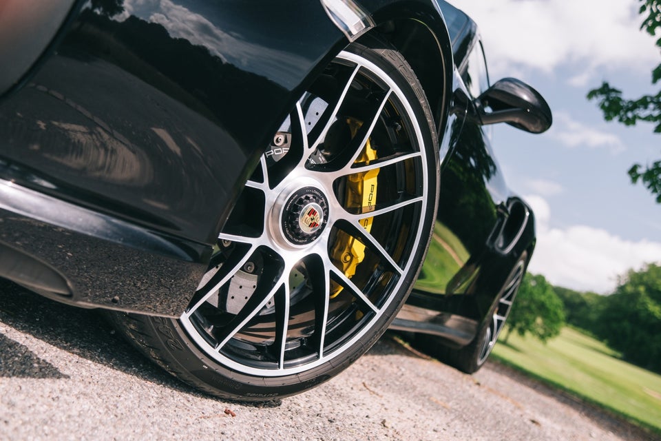 Porsche 911 Turbo S 3,8 Coupé PDK 2d