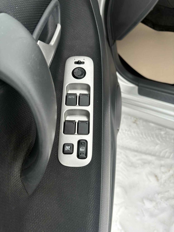 Suzuki Liana 1,6  5d