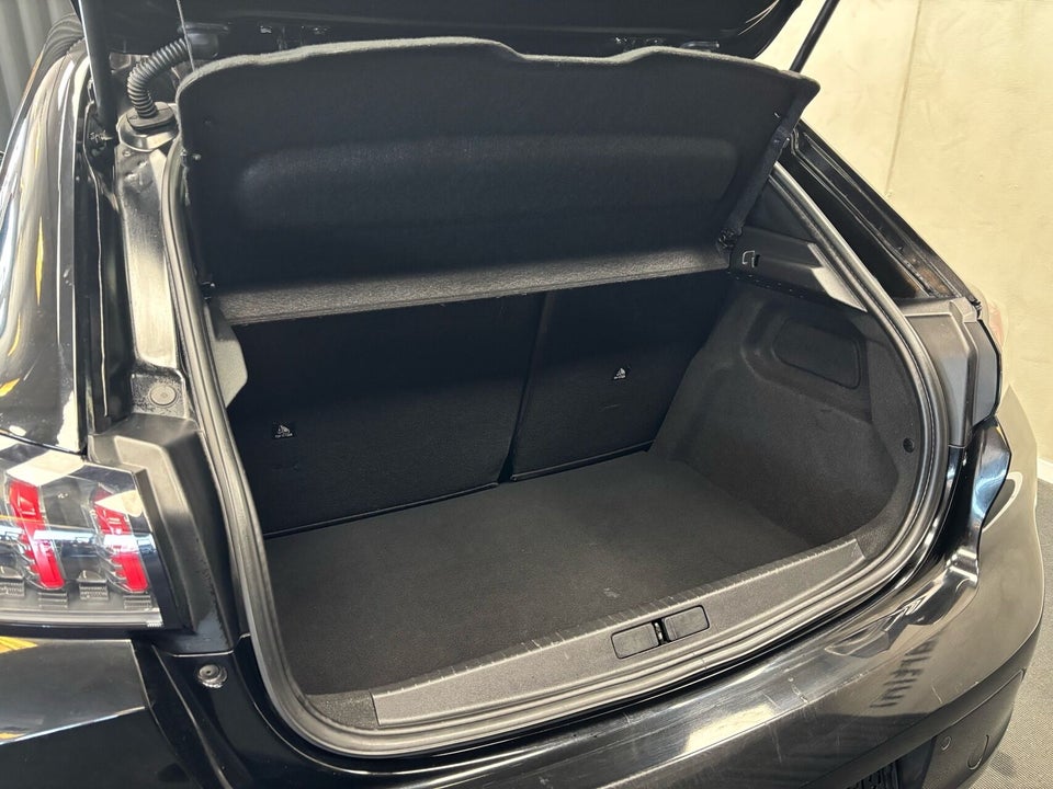 Peugeot 208 1,2 PureTech 100 Edition:210+ 5d