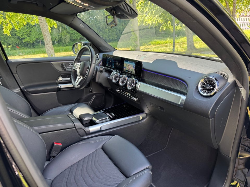 Mercedes EQB250 Progressive 7prs 5d
