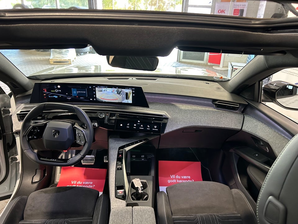 Peugeot e-5008 77 GT Pack AWD 7prs 5d