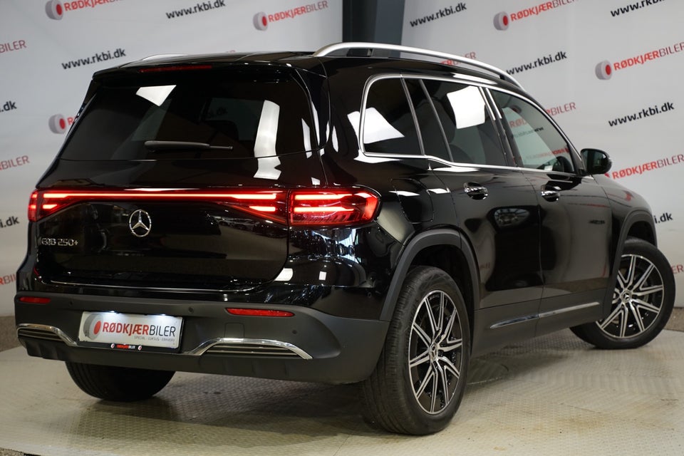 Mercedes EQB250+ AMG Premium 5d