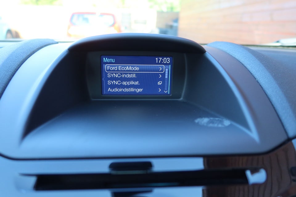 Ford Fiesta 1,0 EcoBoost Titanium 5d