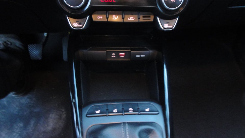 Kia Stonic 1,2 Advance 5d