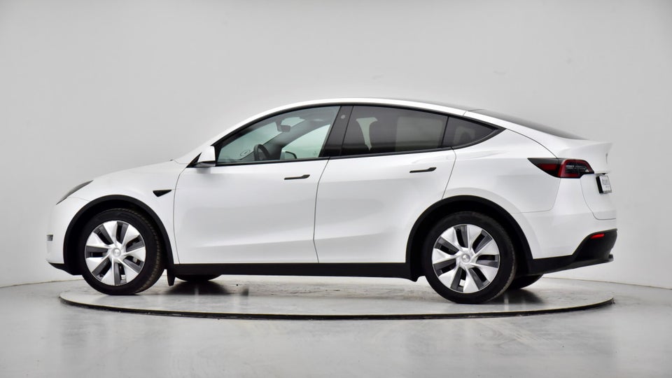 Tesla Model Y Long Range AWD 5d