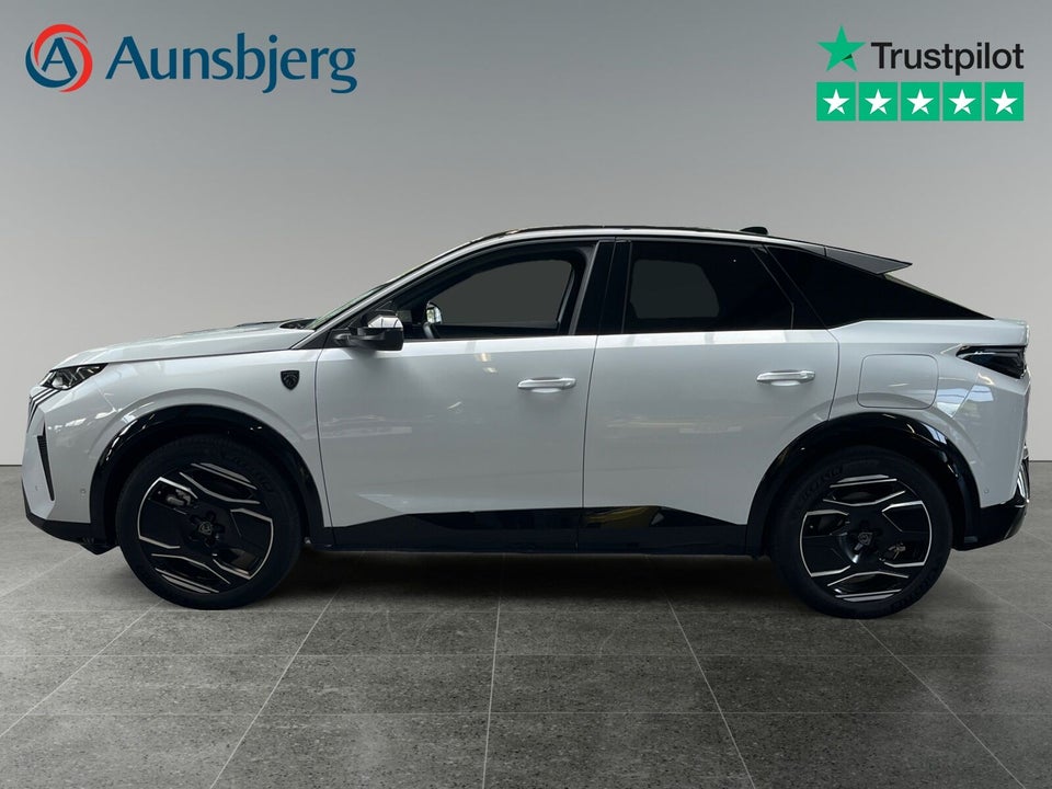 Peugeot e-3008 77 GT Pack 5d