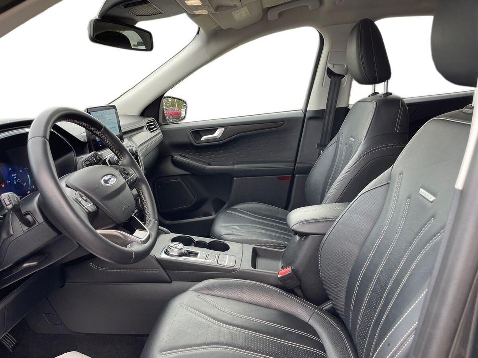 Ford Kuga 2,5 PHEV Vignale CVT 5d