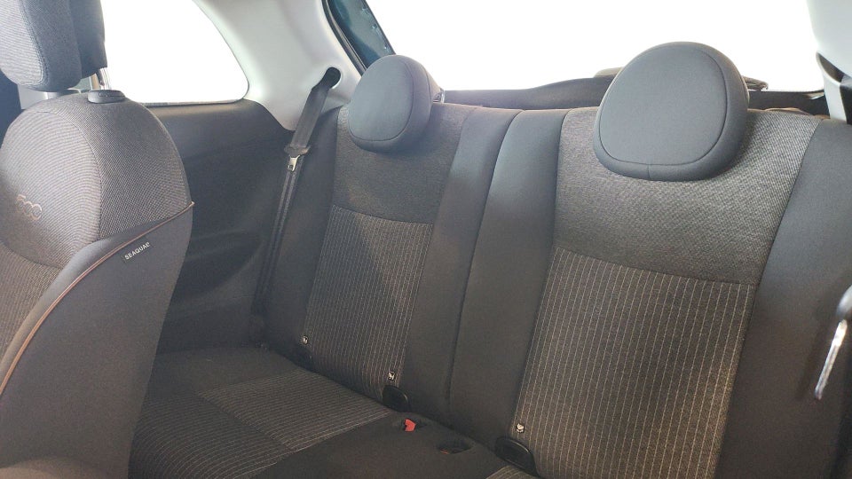 Fiat 500e 42 Icon 3d