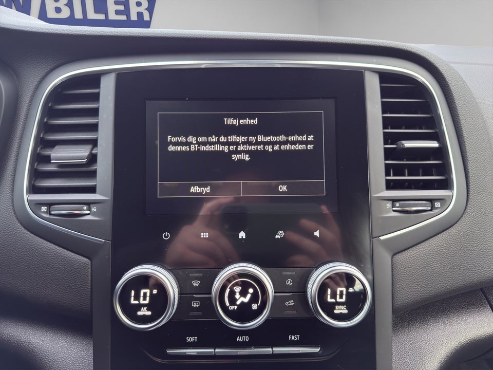 Renault Megane IV 1,6 E-Tech Zen Sport Tourer 5d