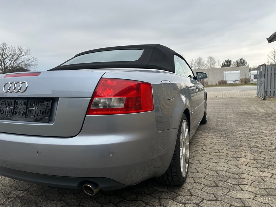 Audi A4 1,8 T 163 Cabriolet 2d