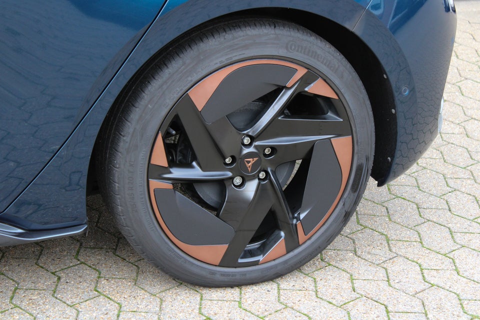 Cupra Born 77 e-Boost 5d