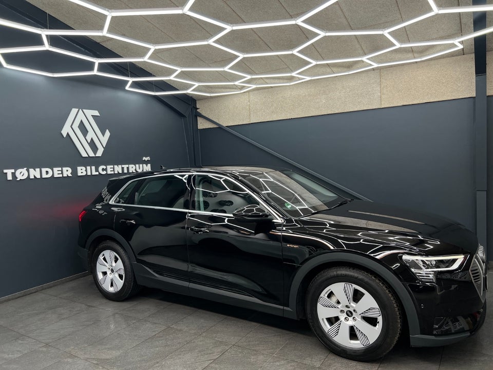 Audi e-tron 50 quattro 5d