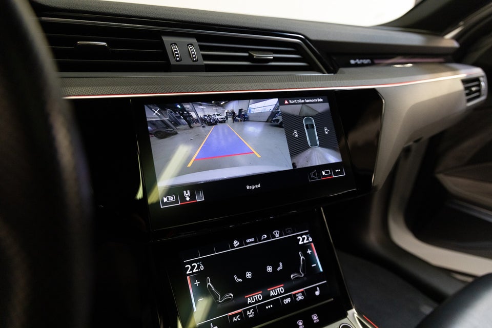 Audi e-tron 55 Black Edition S-line quattro 5d