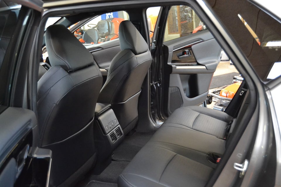 Toyota bZ4X Executive 5d