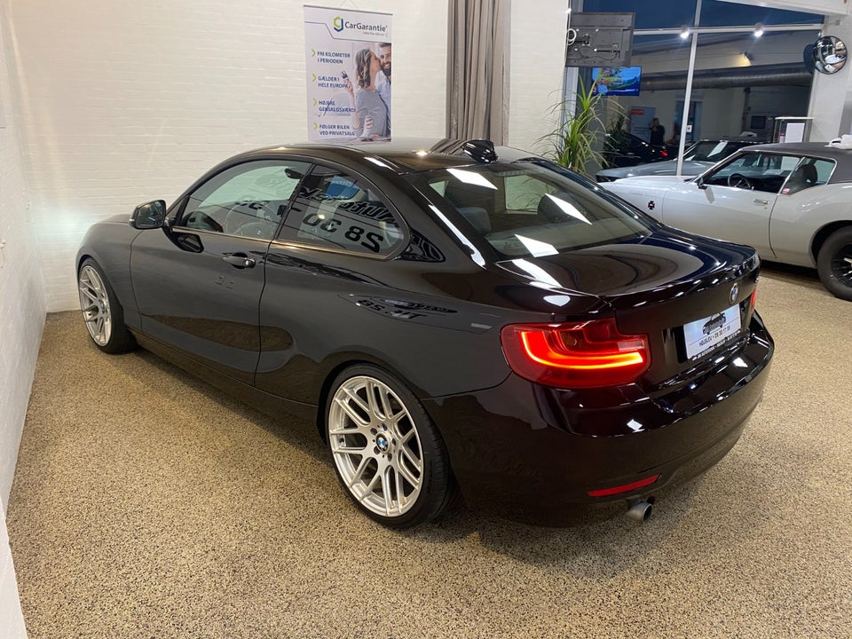 BMW 218d 2,0 Coupé aut. 2d