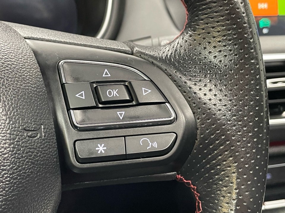 MG EHS 1,5 PHEV Luxury 5d