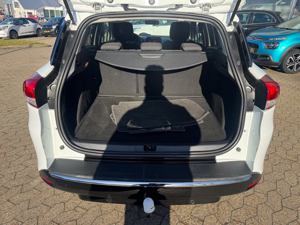 Renault Clio IV 1,5 dCi 90 Limited Sport Tourer 5d