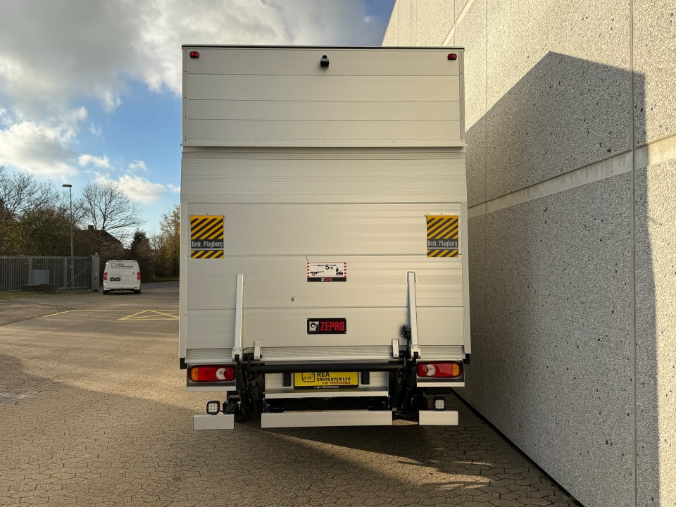 Fiat Ducato 35 Maxi 2,2 MJT 180 Chassis L3 Pro