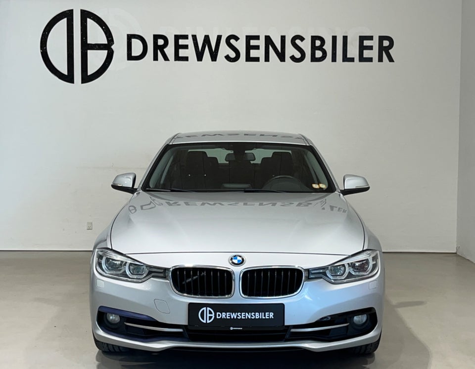 BMW 320i 2,0 Sport Line aut. 4d