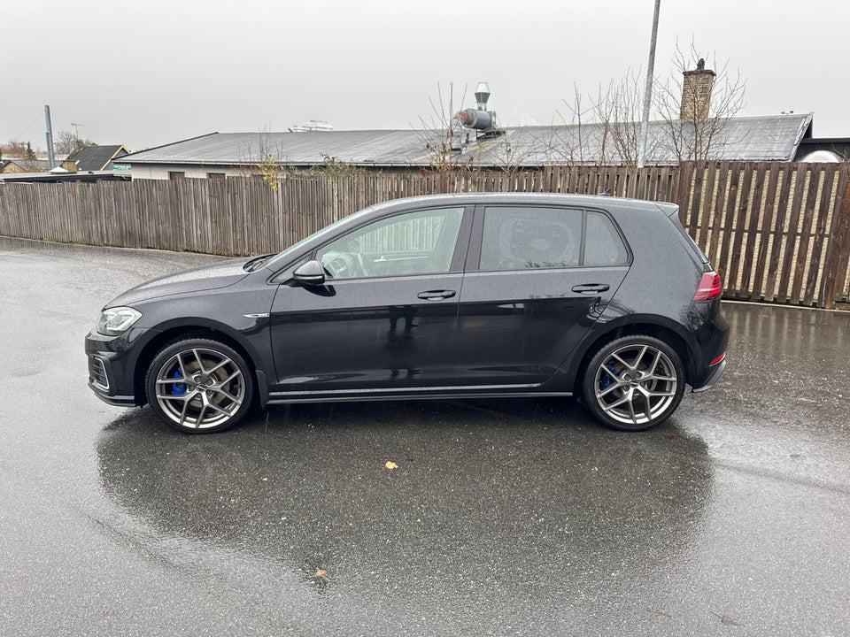 VW Golf VII 1,4 GTE DSG 5d