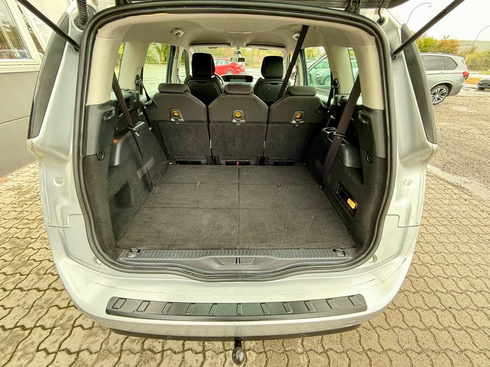 Citroën Grand C4 Picasso 1,6 e-HDi 115 Exclusive 7prs 5d