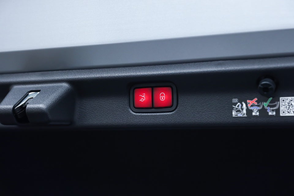 Mercedes EQE350+ AMG Line 4d