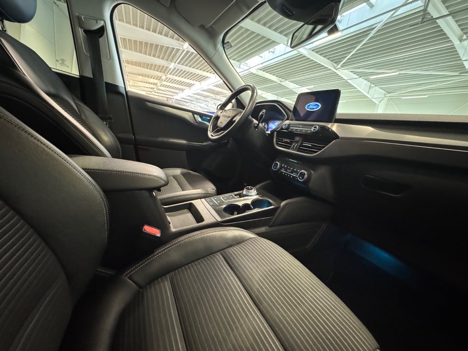 Ford Kuga 2,5 PHEV Titanium X CVT 5d