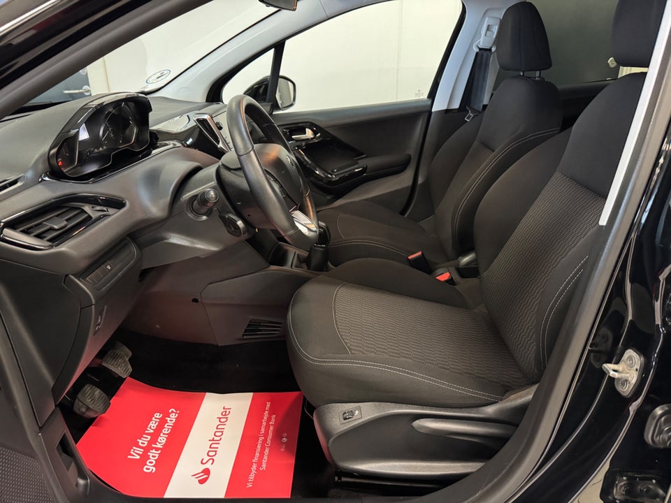 Peugeot 208 1,2 VTi 82 Active 5d