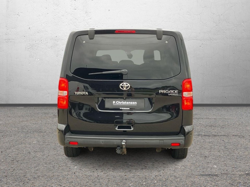 Toyota ProAce Verso 2,0 D 150 Long Family 4d