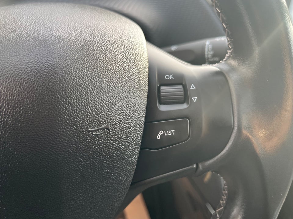 Peugeot 2008 1,2 e-THP 110 Edition+ 5d