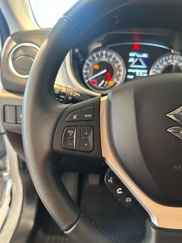 Suzuki Vitara 1,4 mHybrid Active 5d