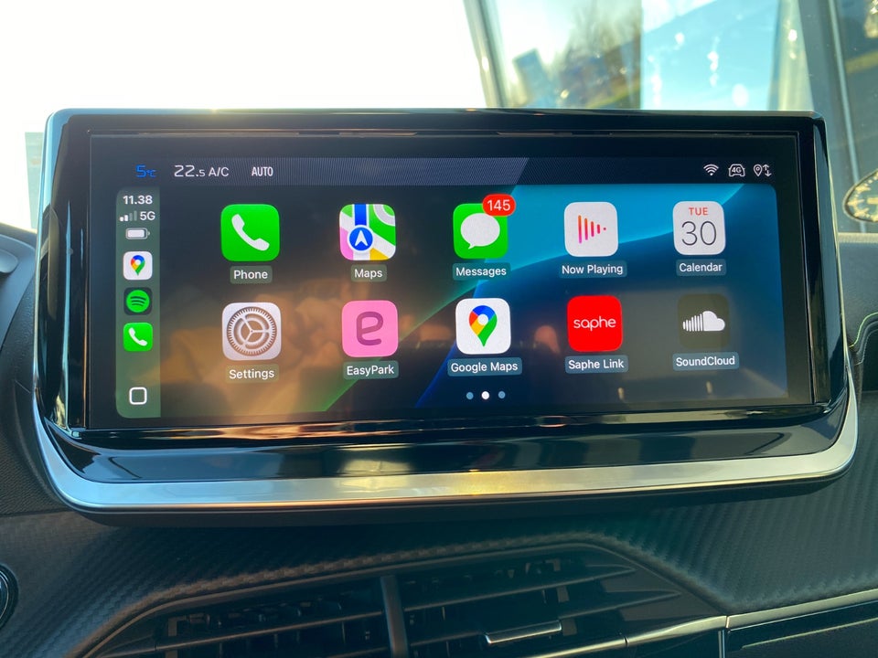 Peugeot e-208 54 GT 5d